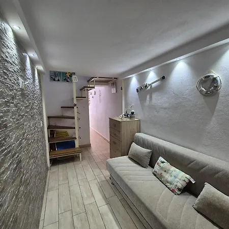 Ad 1 Passo Dal Mare Mondello Holiday home *